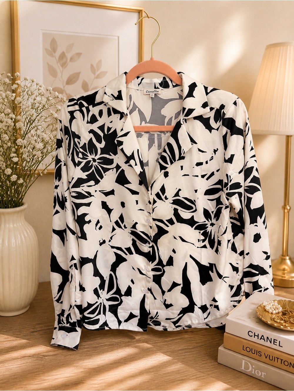 Black & White Floral Button-Up Blouse – Lightweight Chic Top (Small/Medium)